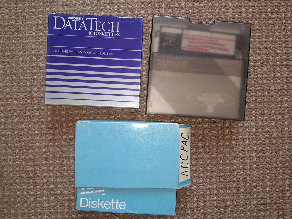 10xBrand New Floppy Discs (Wabash Data Tech & 17xUsed Ones