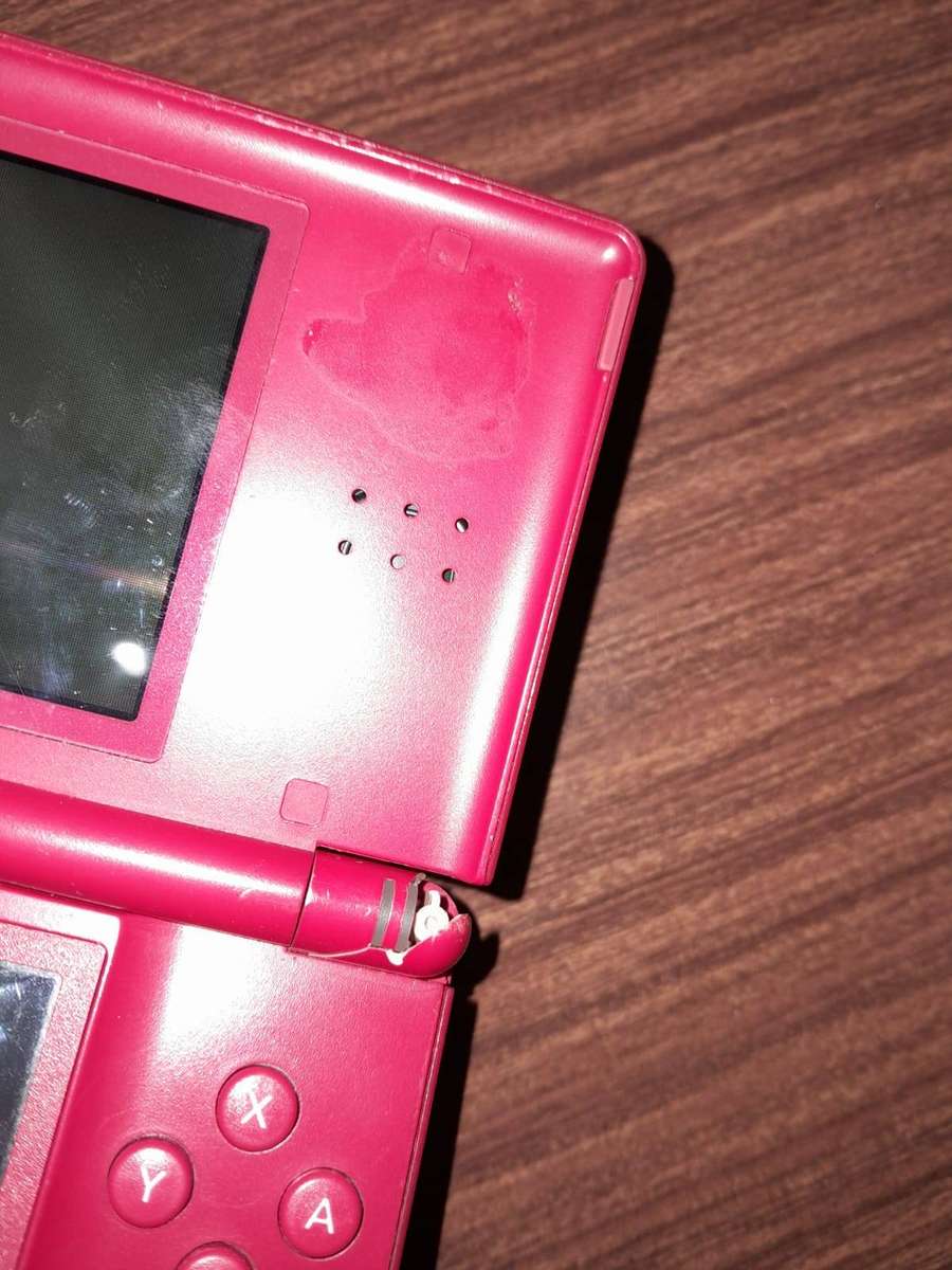 Nintendo DS Console Red With Samsung Stylus Pen, Carry Case & Games Bundle (Tested & Working)