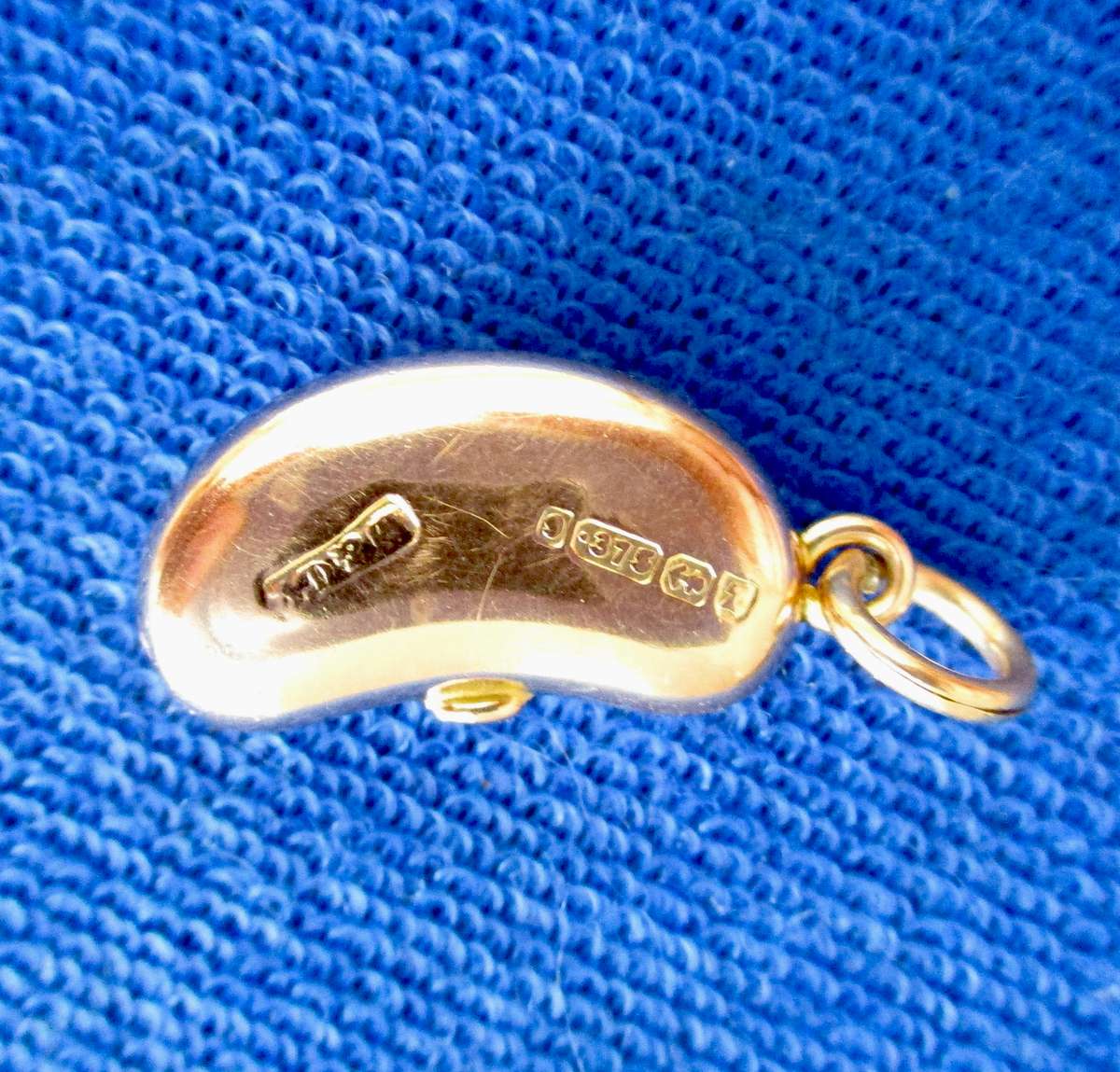 Nine Carat Gold Antique Lucky Bean Charm Birm. 1924!