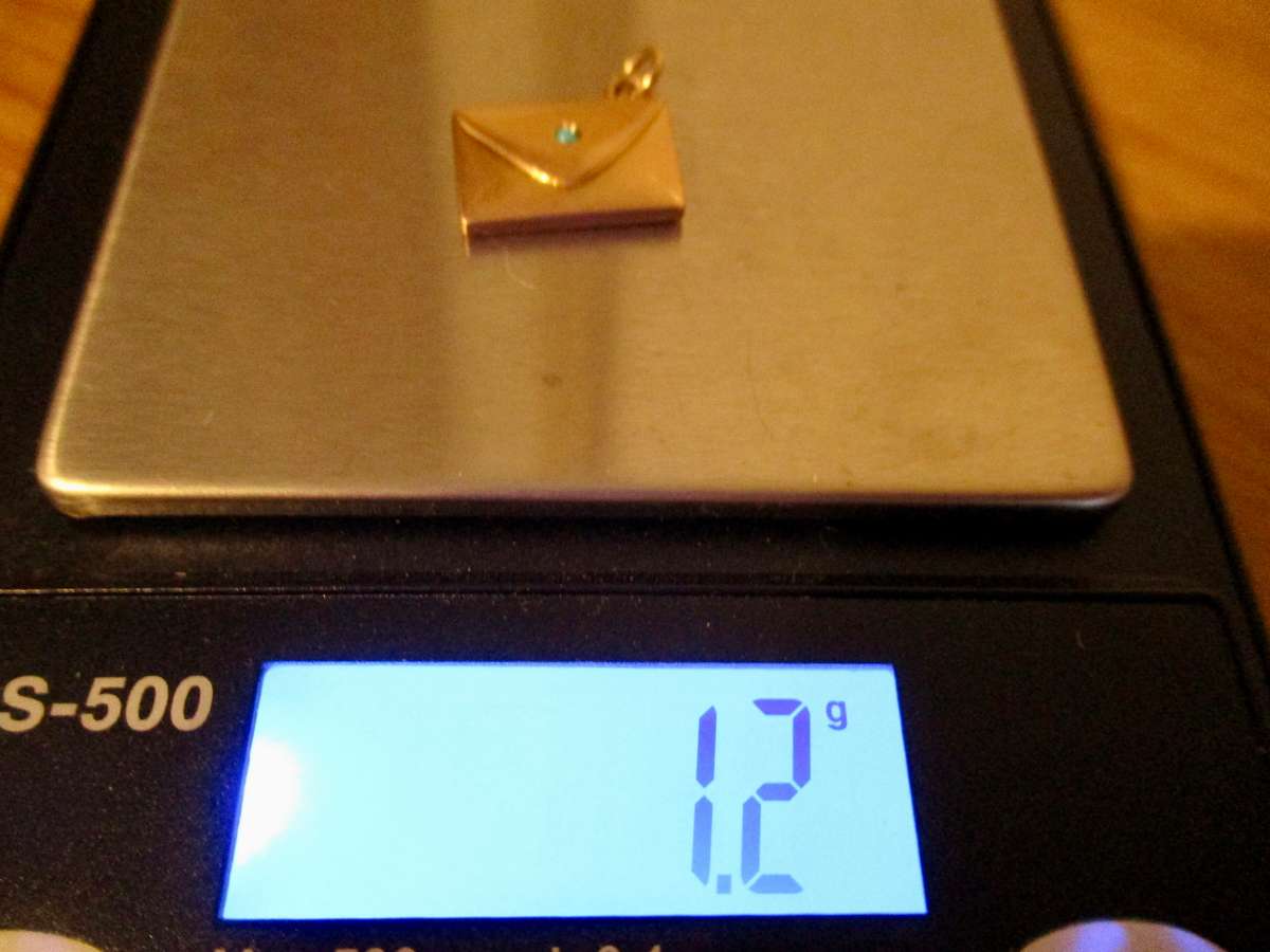 Rare Solid 9ct Gold Antique Opening Envelope Charm!