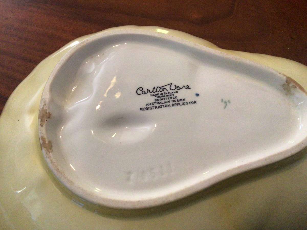 Large Carltonware Waterlily Bowl