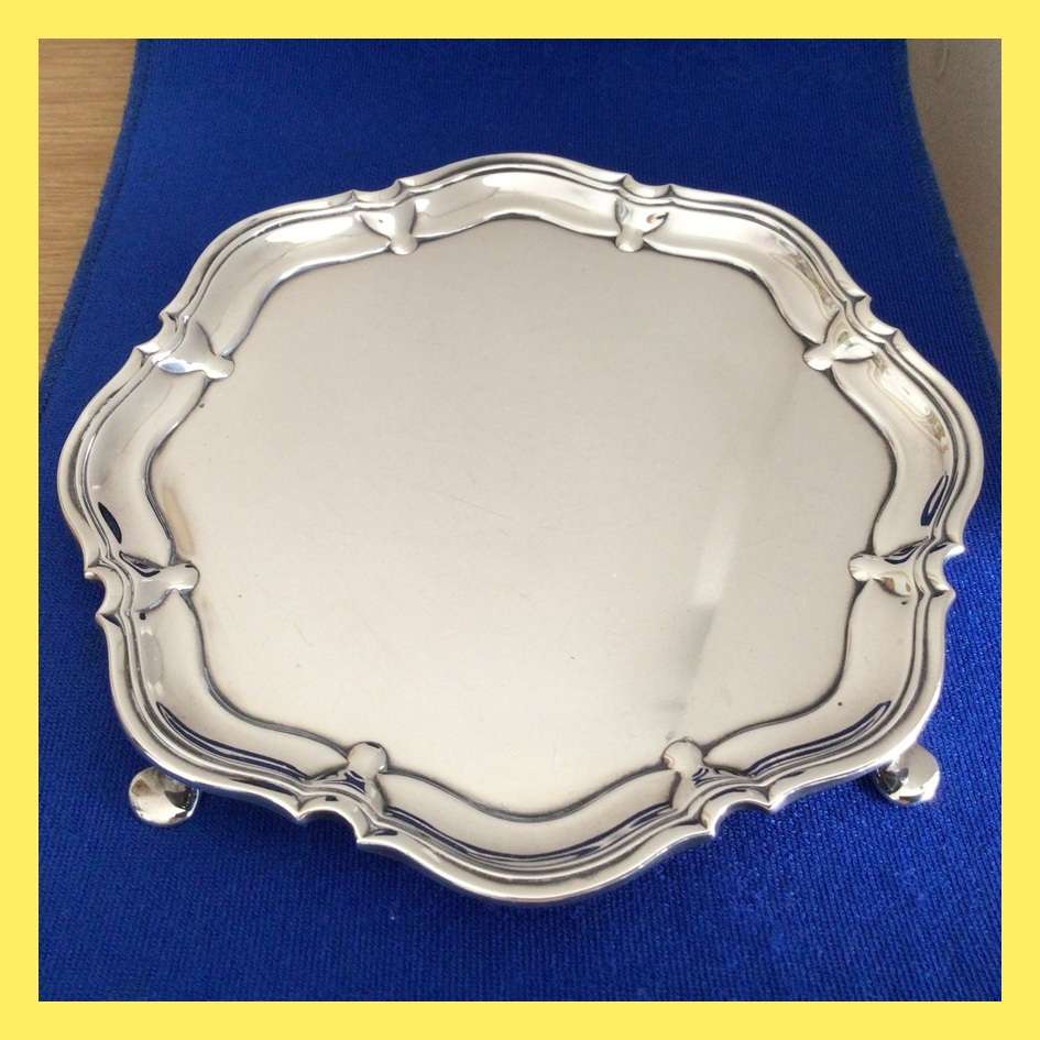 163 Grams Hallmarked Sterling Silver Sheffield 1932 Salver Card Tray!