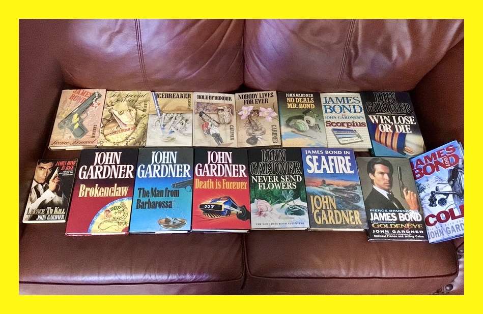 Complete Set of 16 James Bond 007 Books by John Gardner