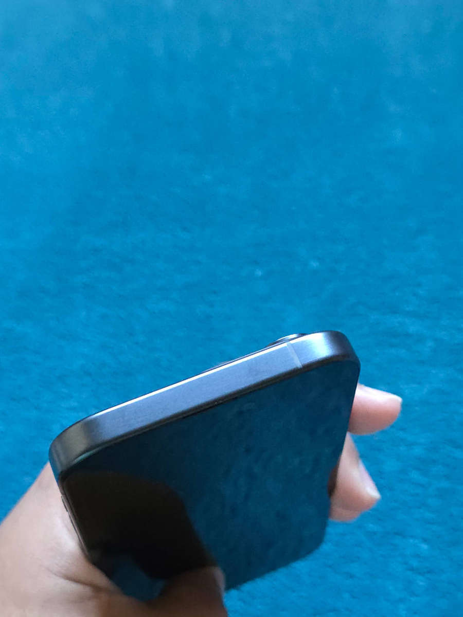 iPhone 15 Pro 256GB Blue Titanium