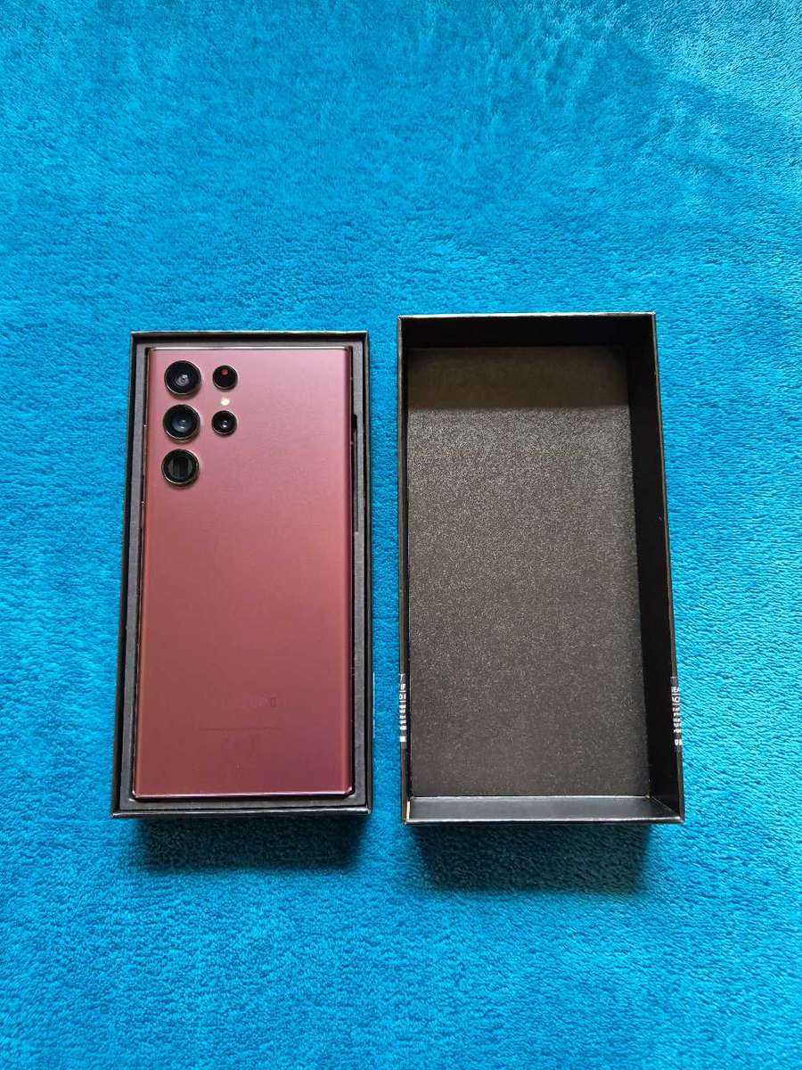 Samsung S22 Ultra 256GB Burgundy
