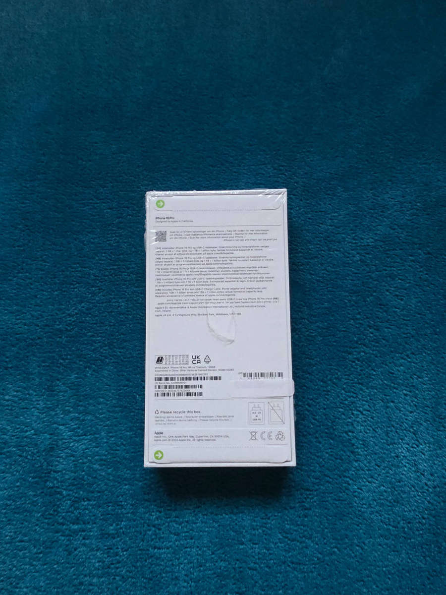 iPhone 16 Pro 128GB White Titanium