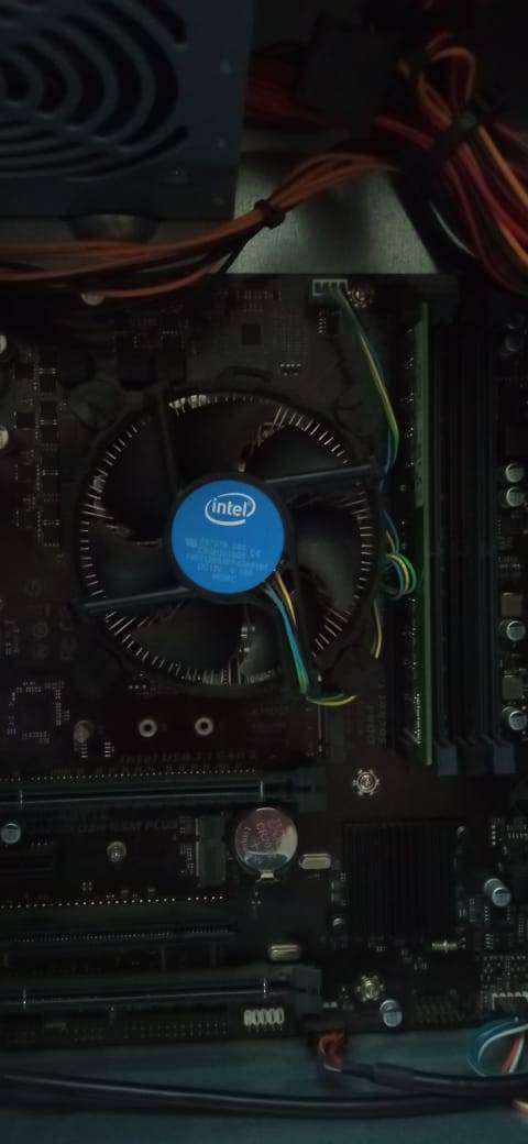 Intel Core i5-8400 + Gigabyte Q370M Board + 8GB DDR4 + 1TB FireCuda SSHD Upgrade Bundle