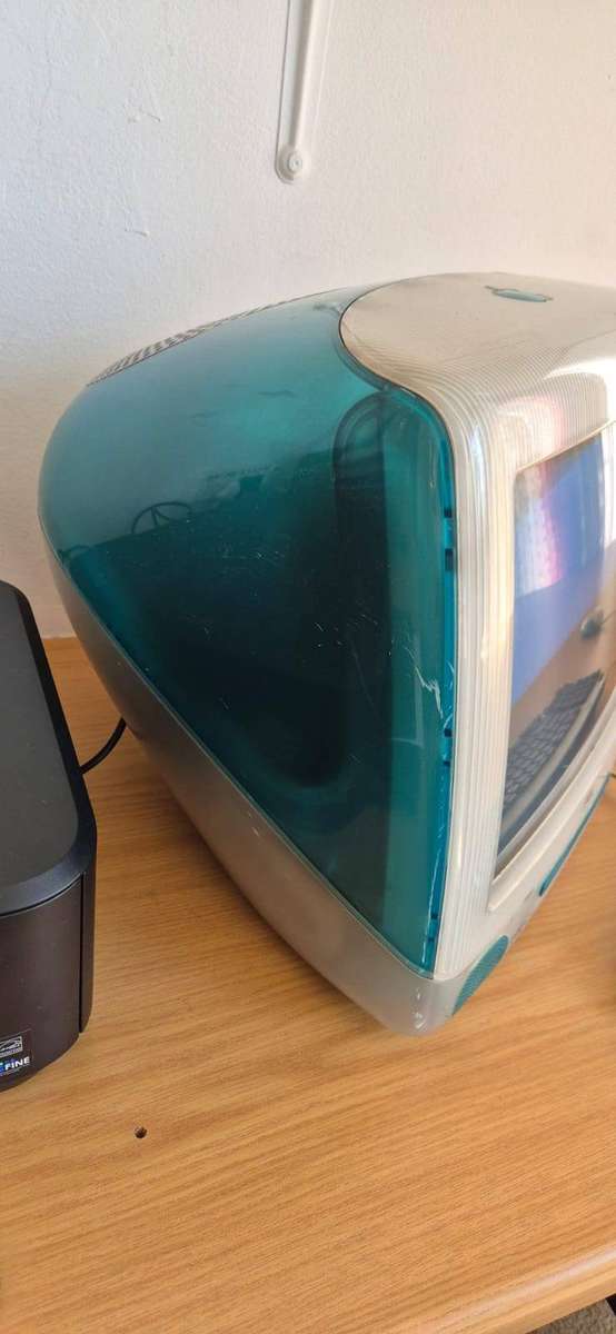 Secondhand IMac G3