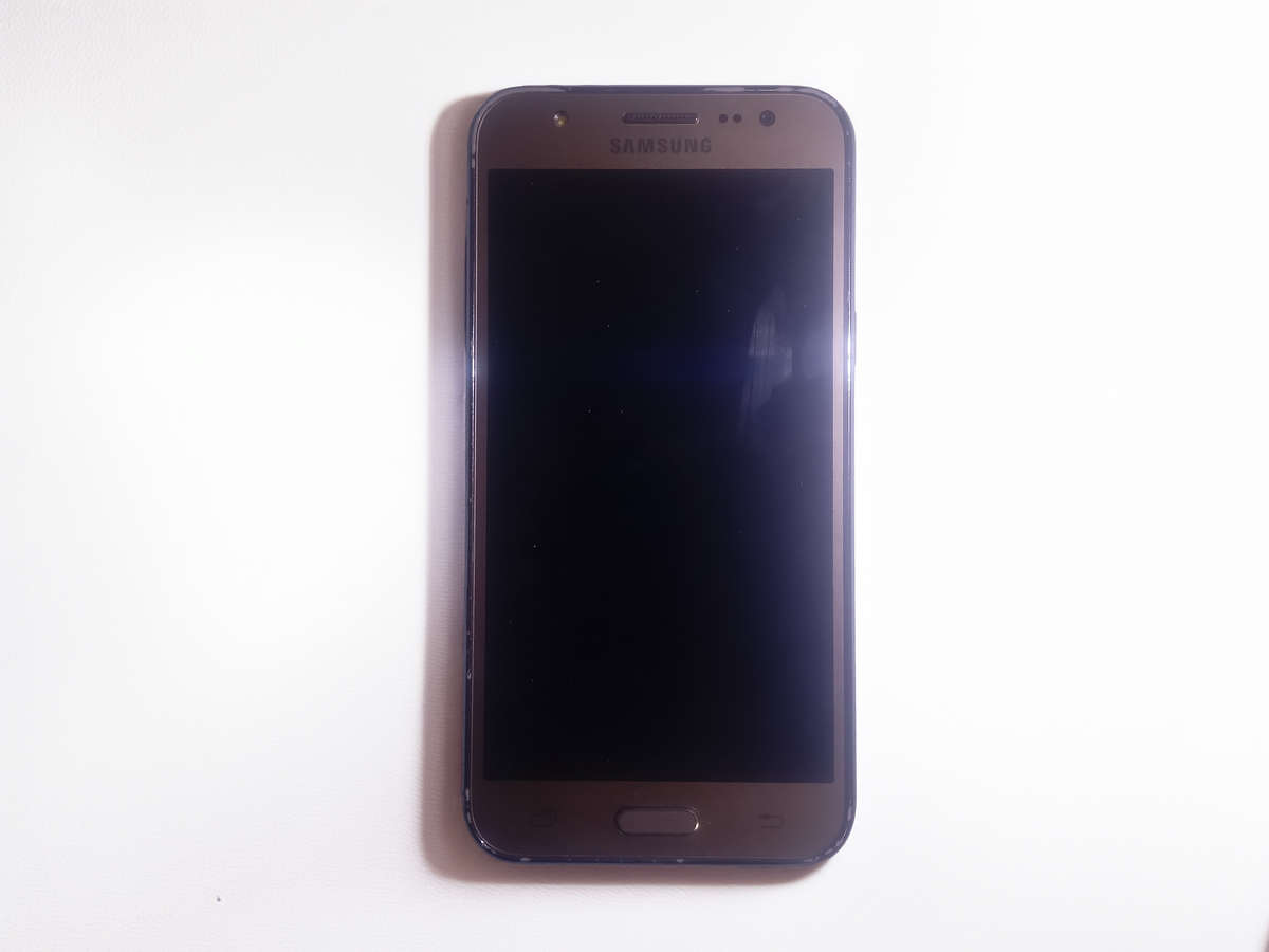 Samsung galaxy j5
