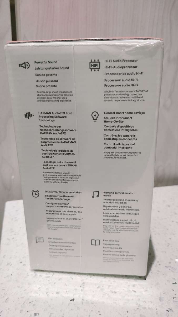 Xiaomi Mi Smart/google  Speaker - White- LIKE NEW -ONLY OPENED TO TEST