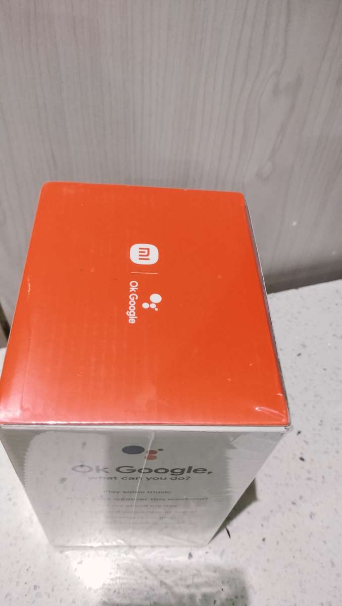 Xiaomi Mi Smart/google  Speaker - White- LIKE NEW -ONLY OPENED TO TEST