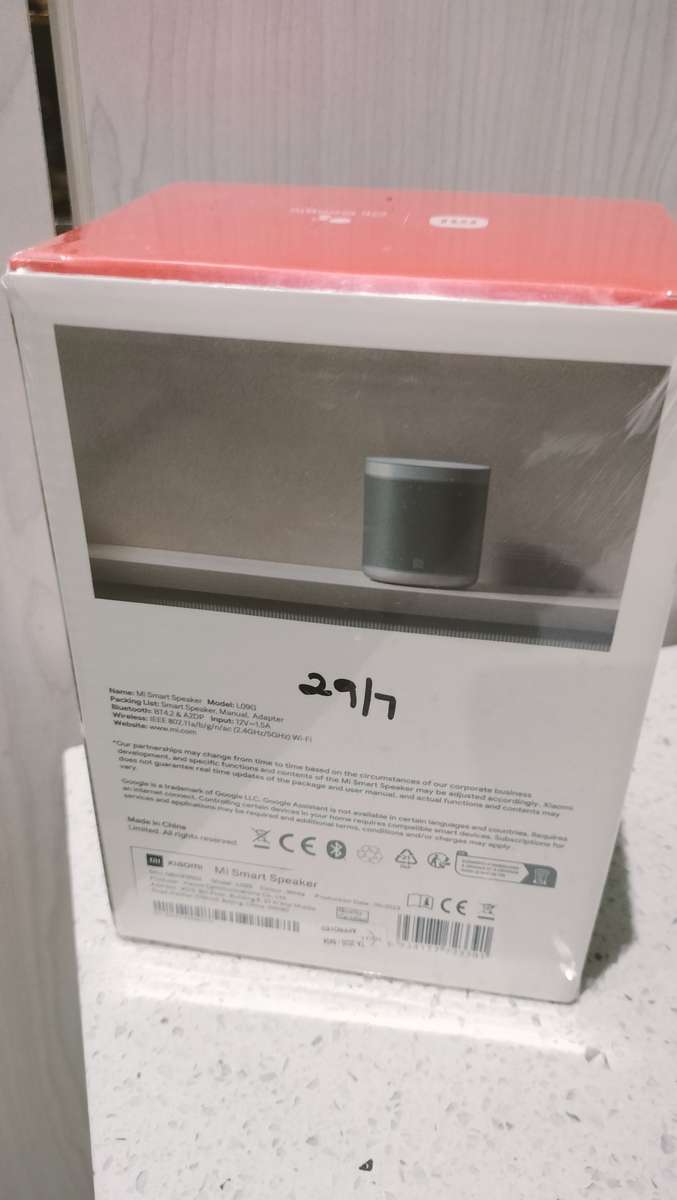 Xiaomi Mi Smart/google  Speaker - White- LIKE NEW -ONLY OPENED TO TEST