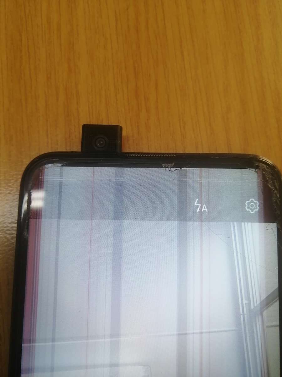 huawei y9a nova pop up selfie camera/8 gig ram /128gb on board /read carefully.