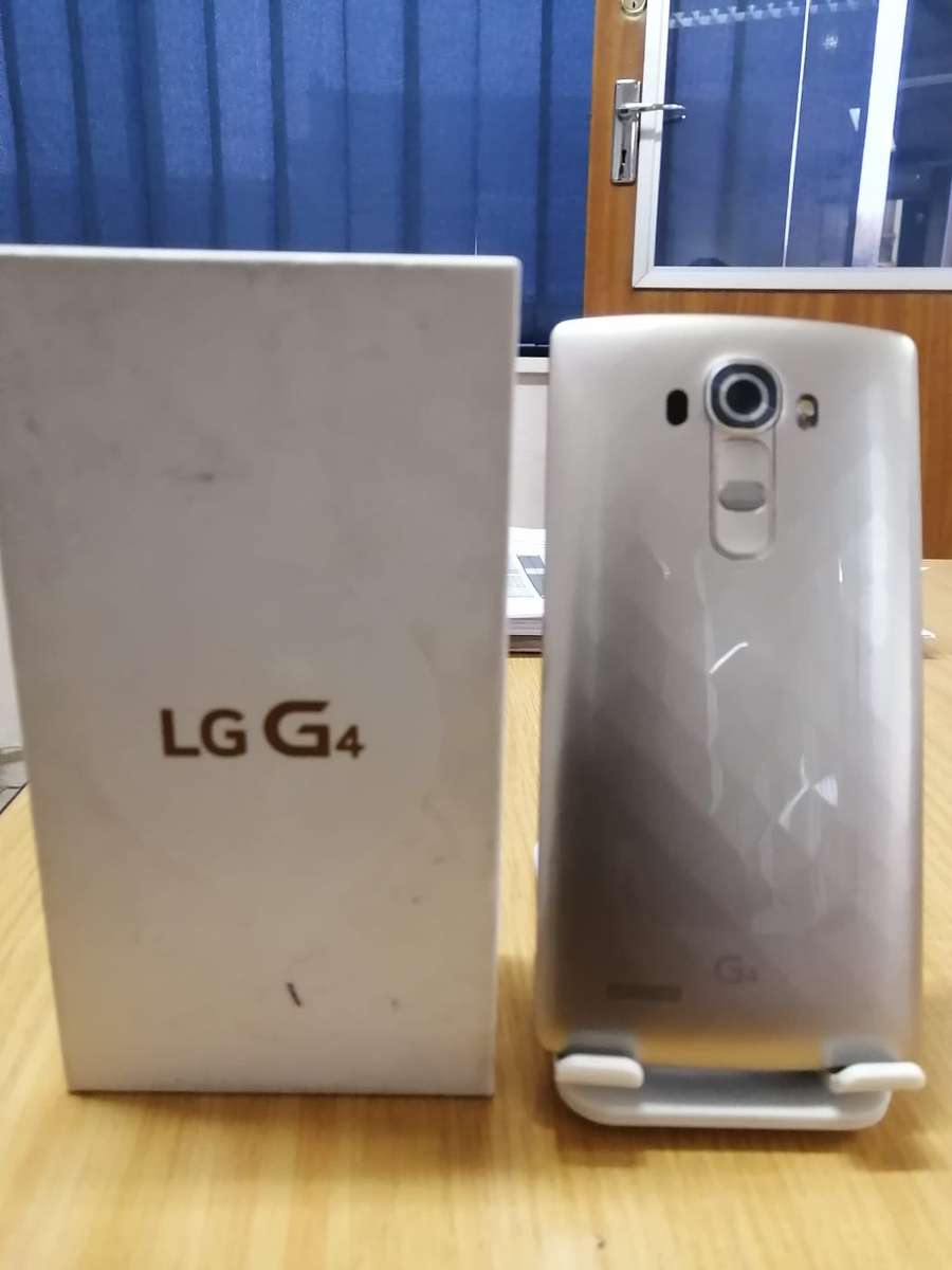 LG G4 EXCELLENT CONDITION