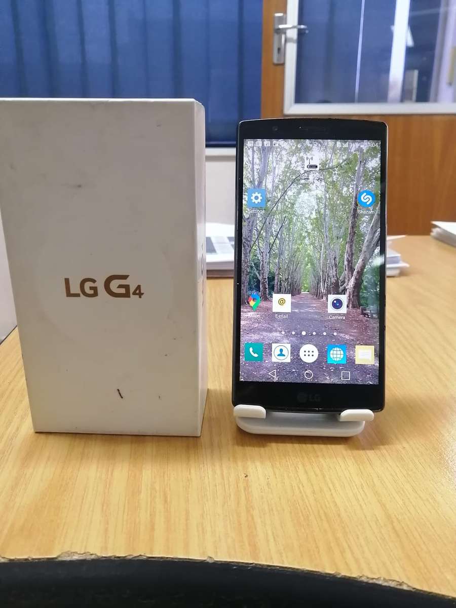 LG G4 EXCELLENT CONDITION