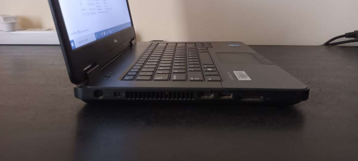 Dell Latitude E5440 Core i5, 4Gig Ram, 500Gig HDD Laptop