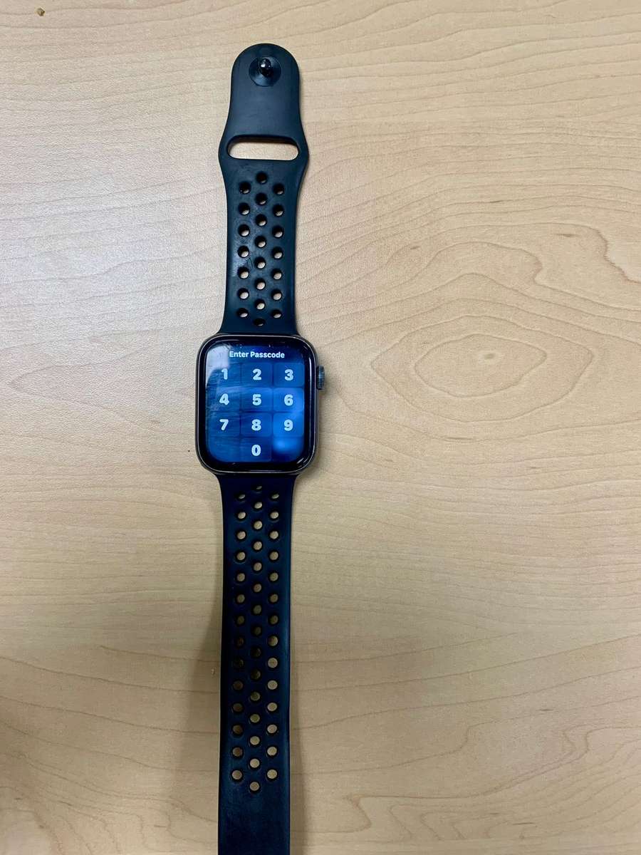 Iwatch series 4, 44MM
