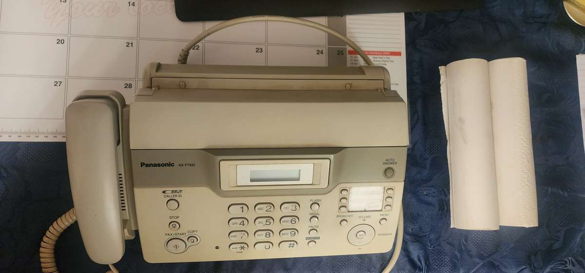 panasonic kx ft932 fax machine with 4 thermal rolls