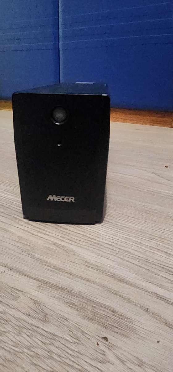 Mecer 600VA 360w ,UPS