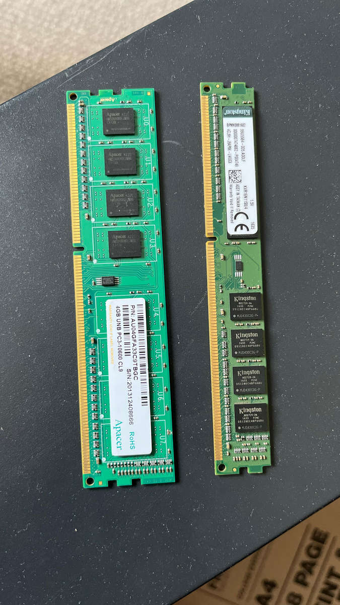 2 x 4gb DDR3 RAM 1333MHz