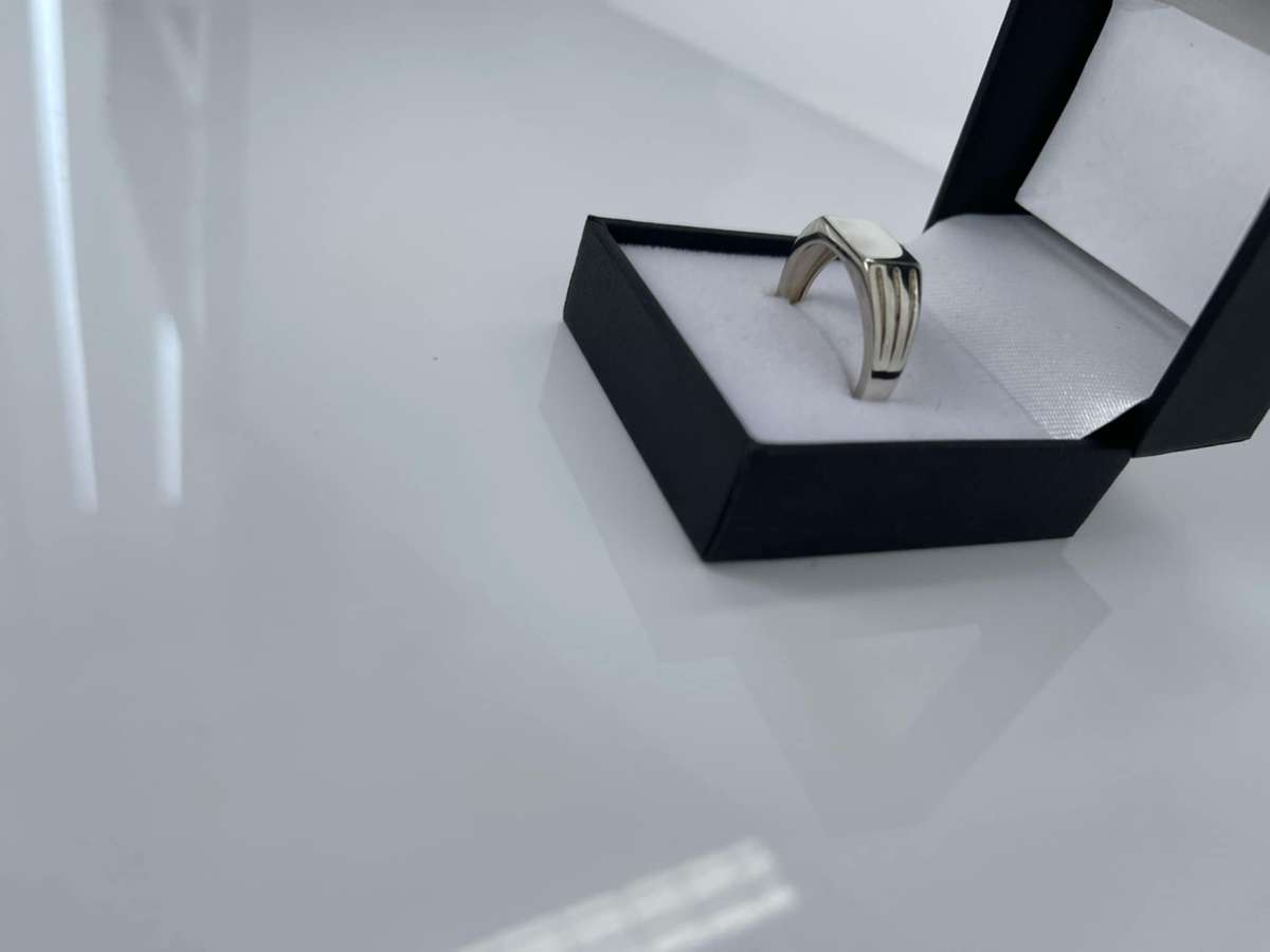 Men's silver cubic ring
