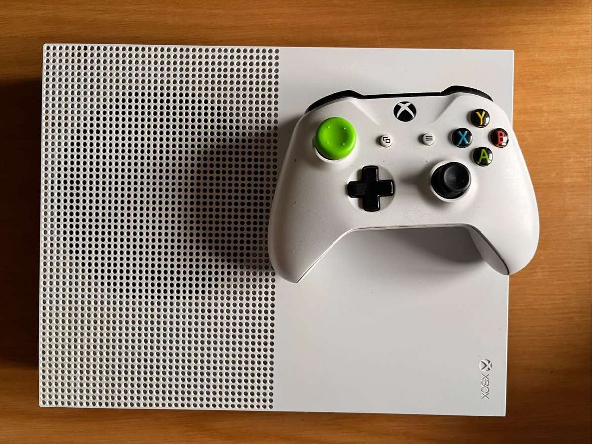 Xbox One S
