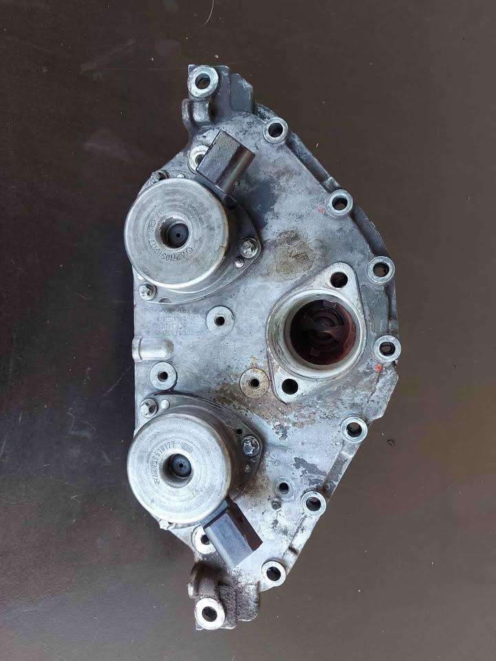 Used Mercedes M271 Top Timing cover + Cam Magnets P/N A2710160806 & A2710510177