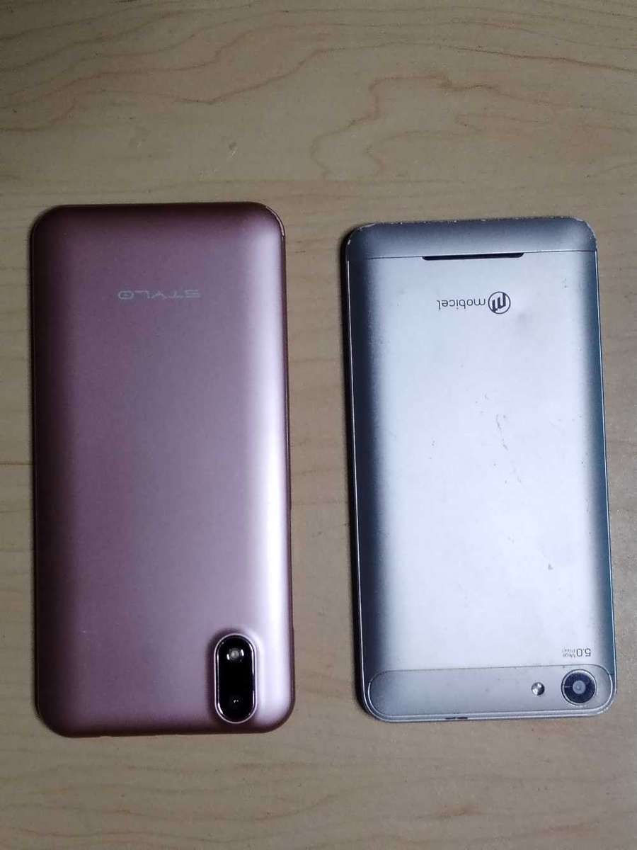 2x phones (  mobicel / stylo)