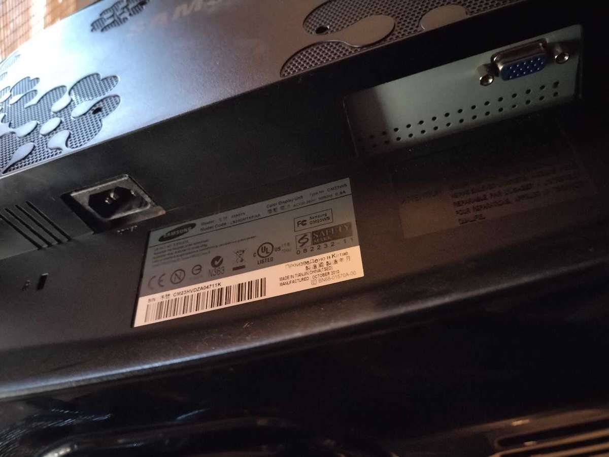 Samsung monitor 24inch