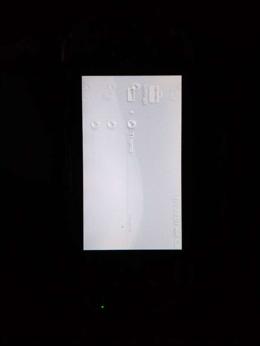 PSP 1000 with ( charger )