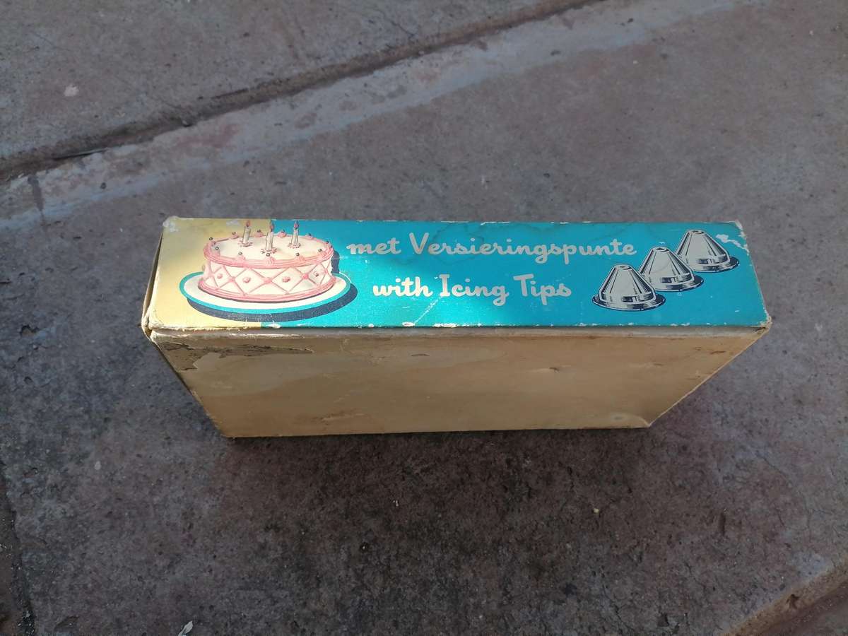 Vintage cookie maker/ koekie maker