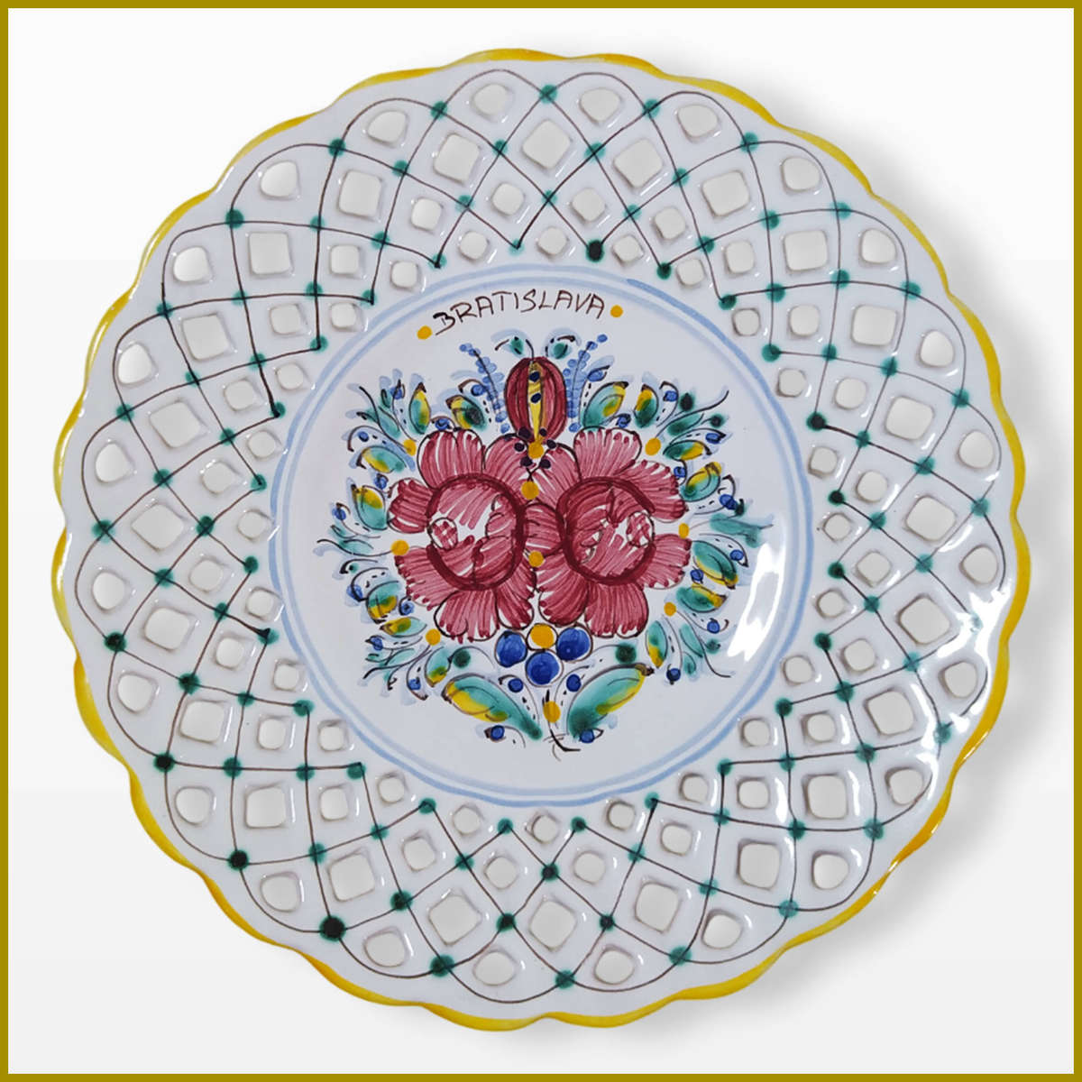 Vintage Wall Bratislava Plate