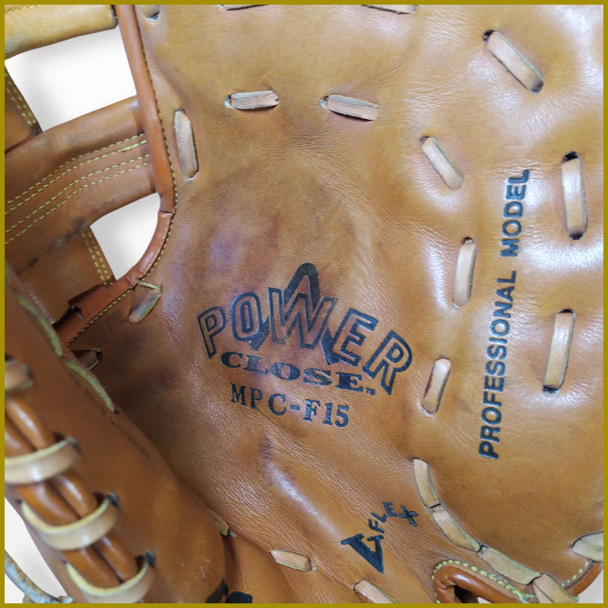 Power Close Mizuno Baseball Glove And Baseball