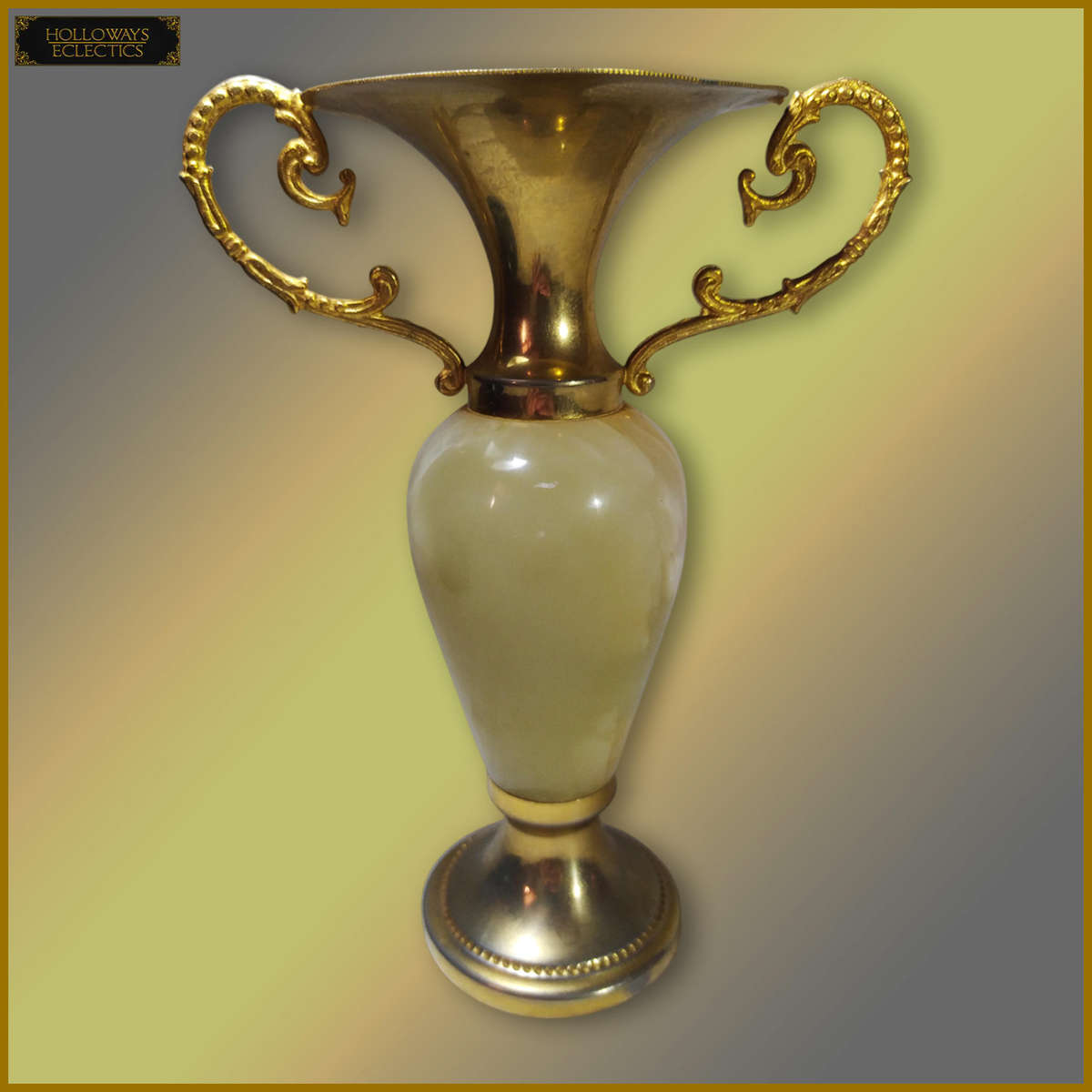 Vintage Roman Tropaion Onyx Vase