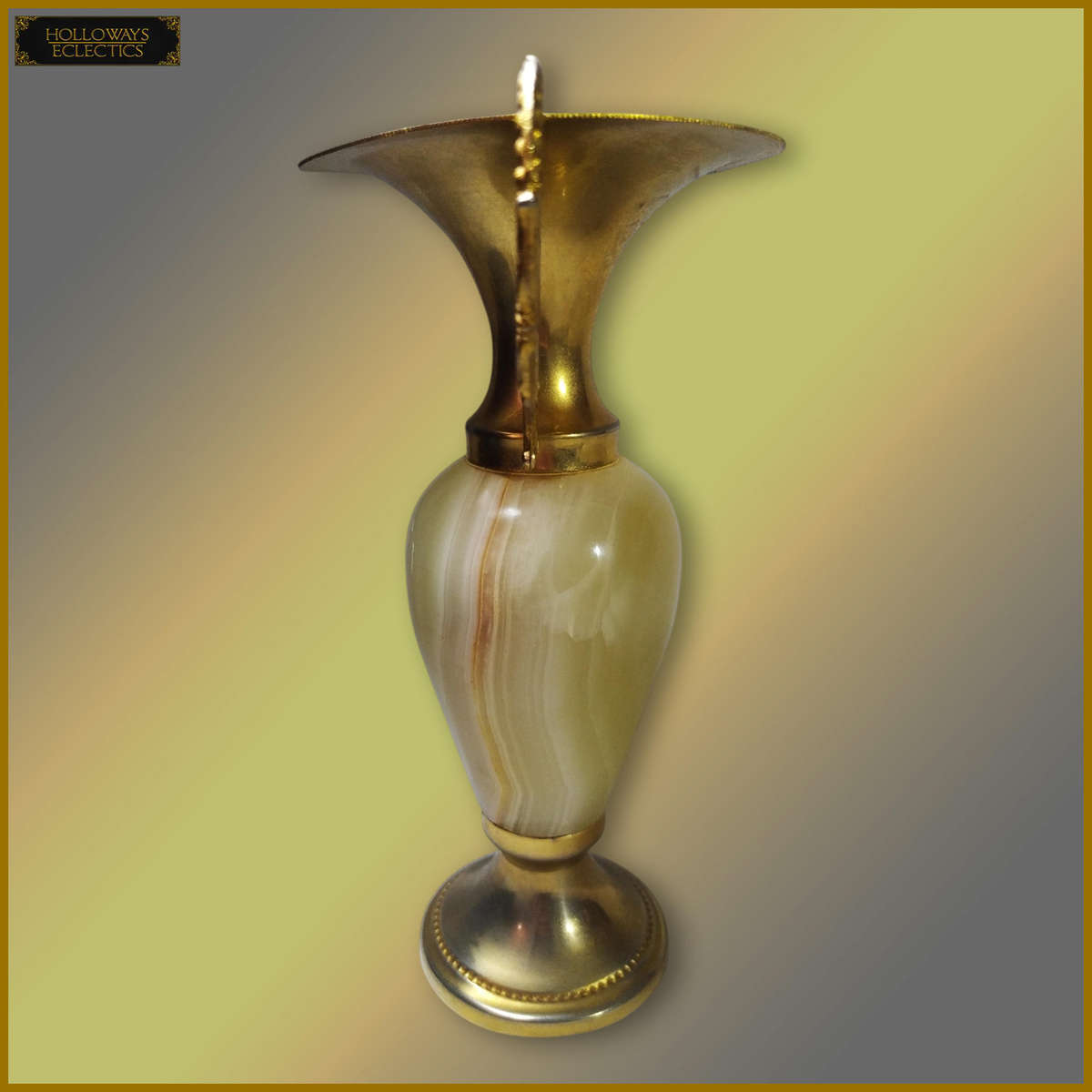 Vintage Roman Tropaion Onyx Vase