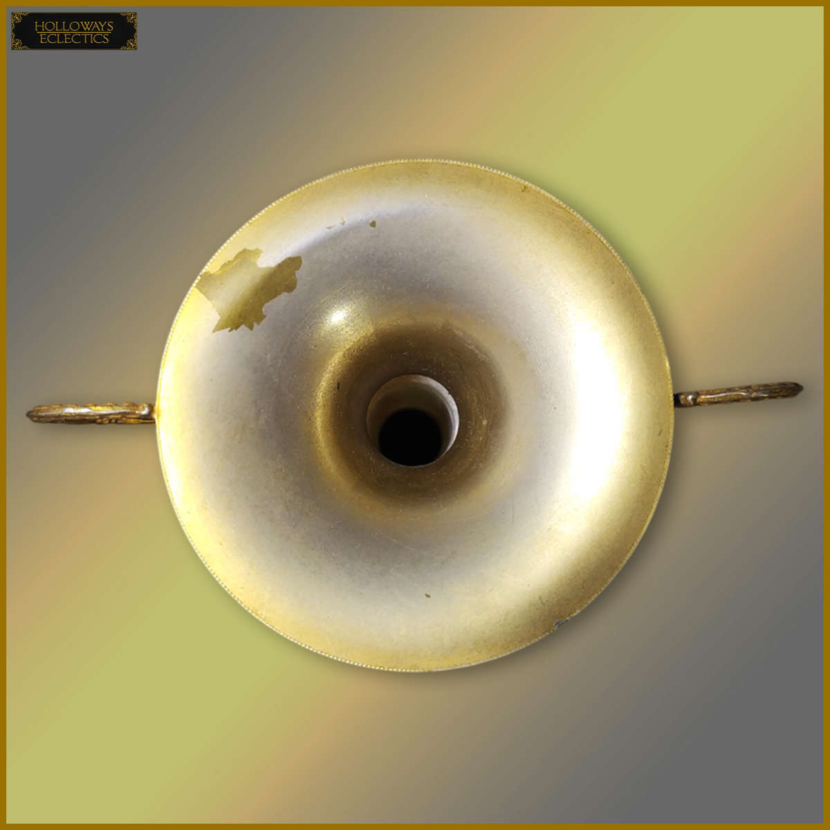 Vintage Roman Tropaion Onyx Vase