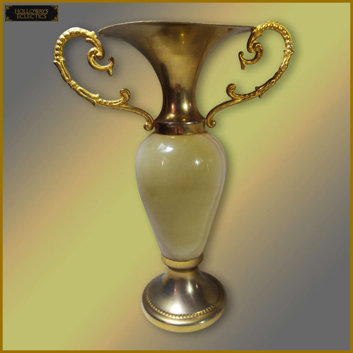 Vintage Roman Tropaion Onyx Vase