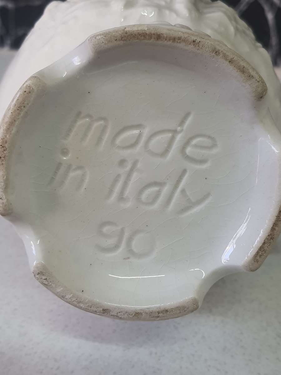 MADE IN ITALY 90 ITALIAN PORCELAIN