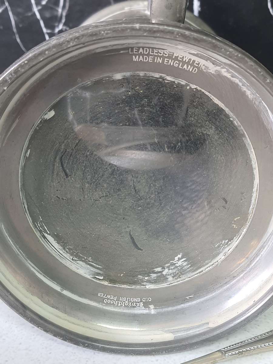 STUNNING SET OF SPOONS AND ENGLISH FINE PWETER MUGS - CORRENATION MUGS