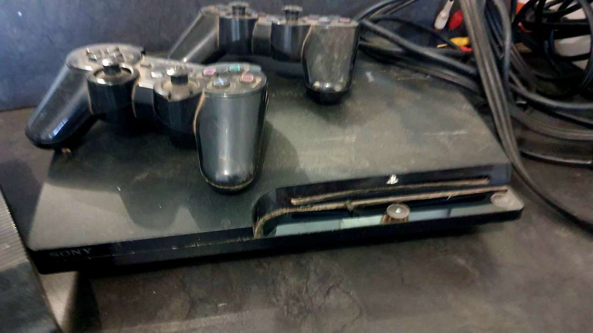 X2 PLAYSTATION 3 CONSOLES WITH CABLES X2 REMOTES