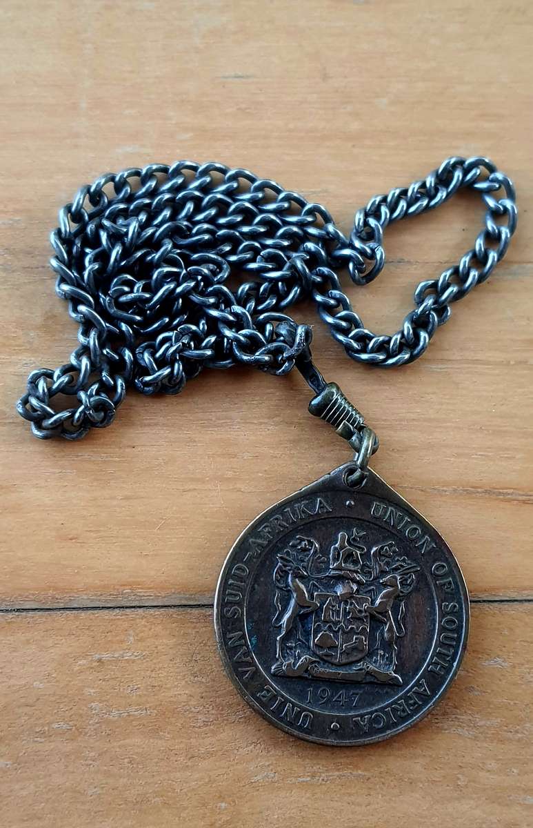 pocket jewelry - union of South Africa 1947 Royal Visit of King George Memorabilia