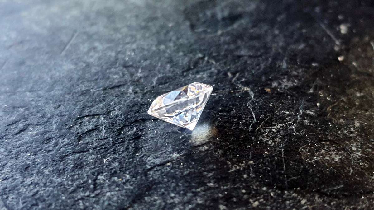 1CT LAB GROWN DIAMOND