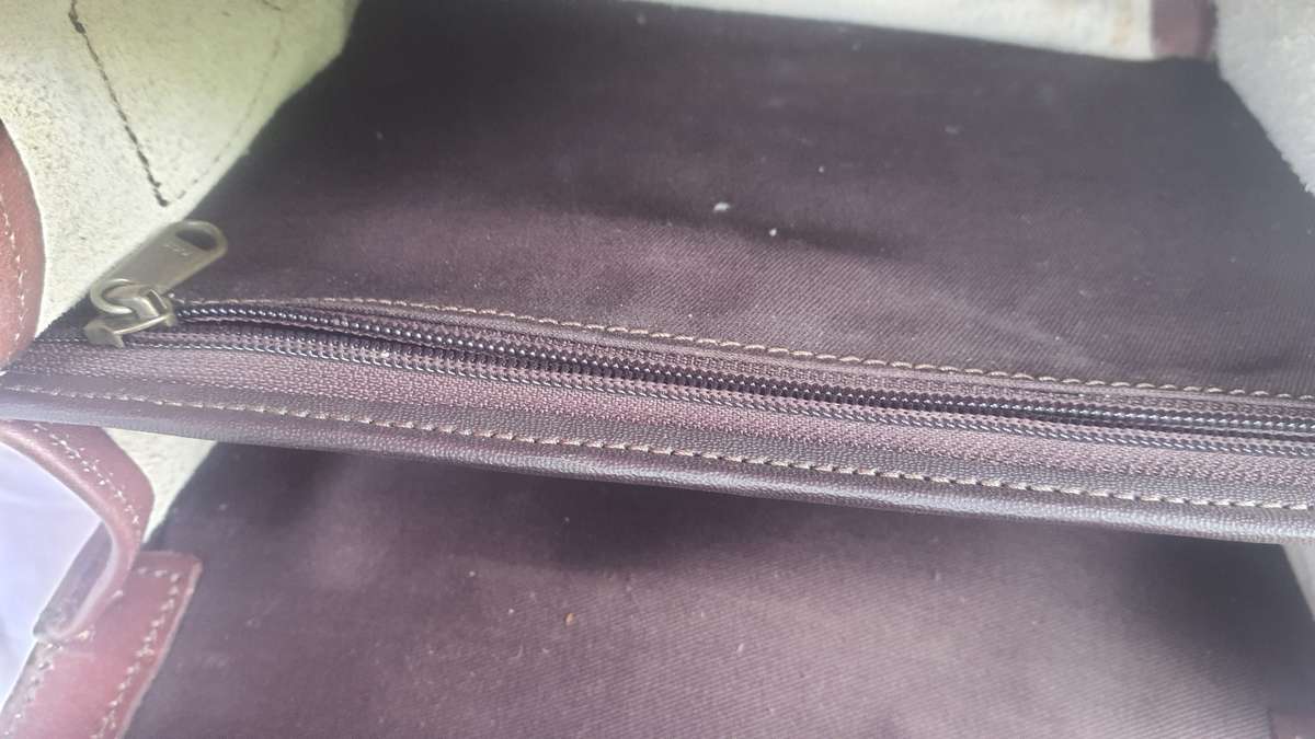 #12 - @KAROO ANTIEK - GENUINE HAND-CRAFTED LEATHER BAG -