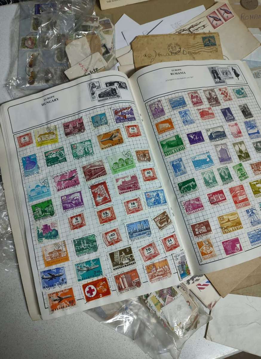 LARGE STAMP COLLECTION - SOMETHING OF EVERYTHING