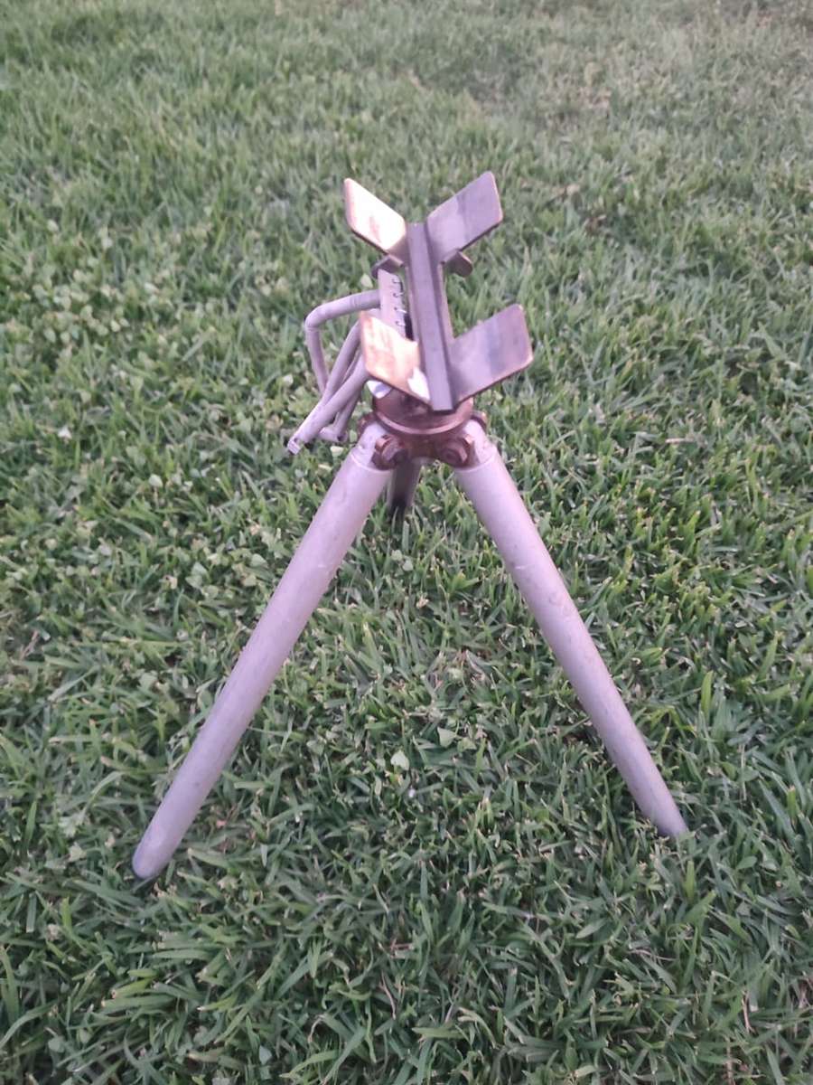 PARKER HALE WW11 MACHINE GUN TRIPOD IN STUNNING CONDITION - MADE IN ENGLAND