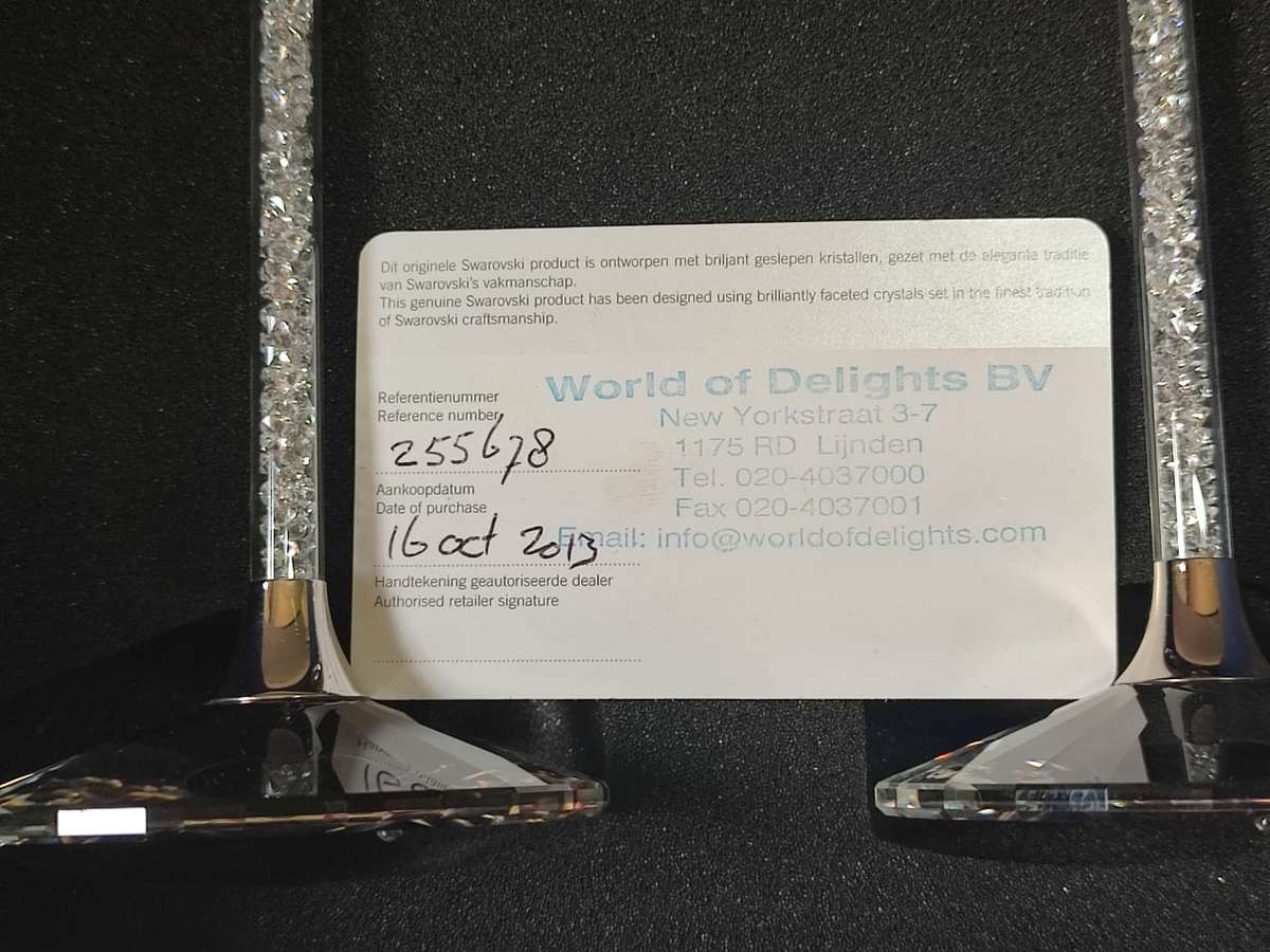 SWARVOSKI - RETAIL R7220,00 - STUNNING CRYSTAL GUT CHAMPER GLASS