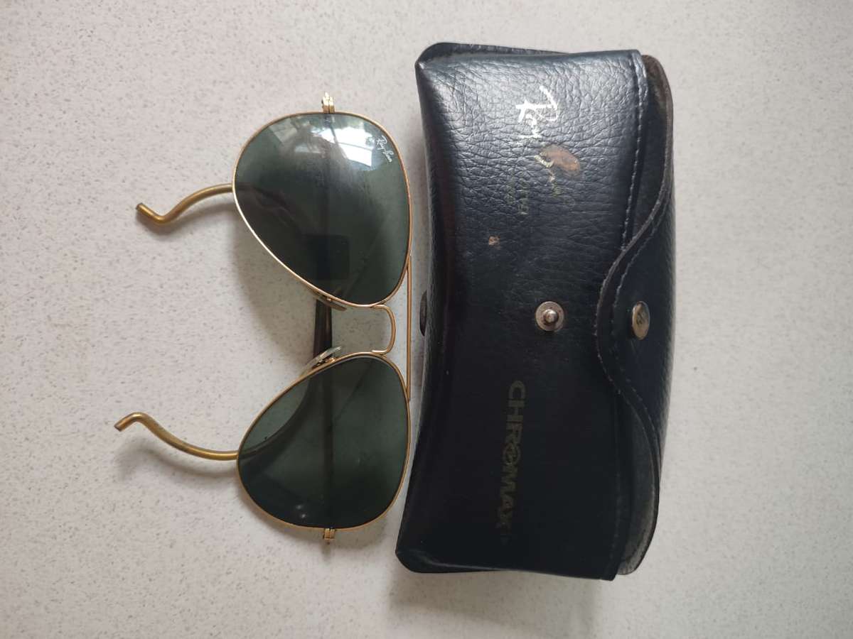 O 1995 GOLD AVIATOR ORIGINAL RAY-BAN