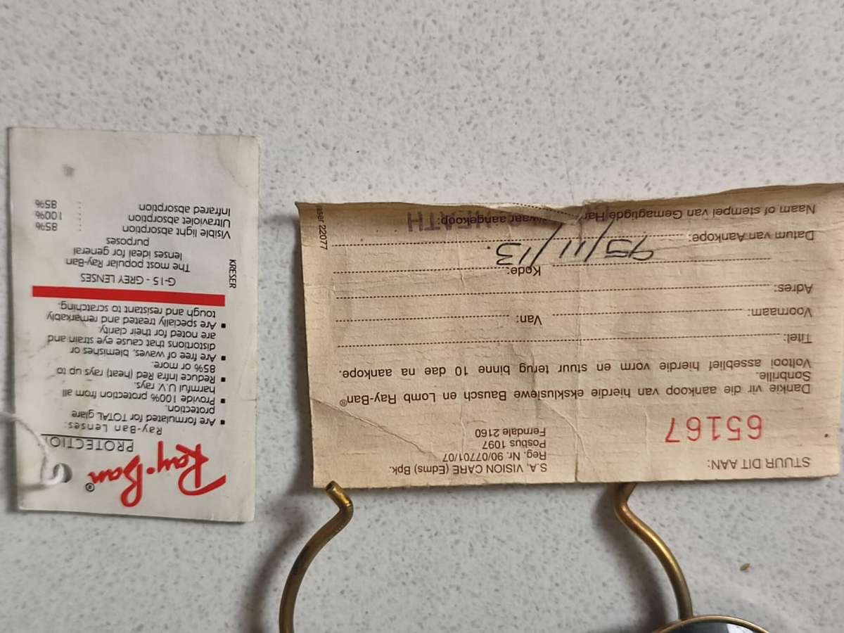 O 1995 GOLD AVIATOR ORIGINAL RAY-BAN