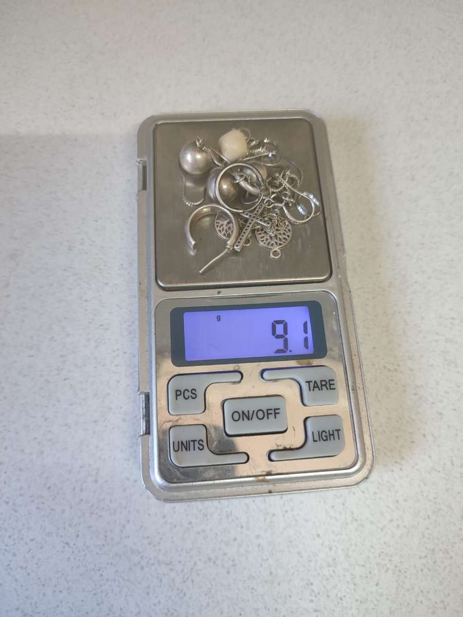 .975 - 925 SILVER JEWELLERY JOB LOTT UP FOR GRABS !