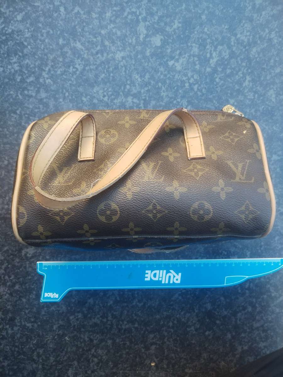 #4 - GENUINE REAL LOUIS VUITTON - DESINGER WEAR FOR THE WEALTY THE POWERFULL $$$ LAST SOLD 20K $$$